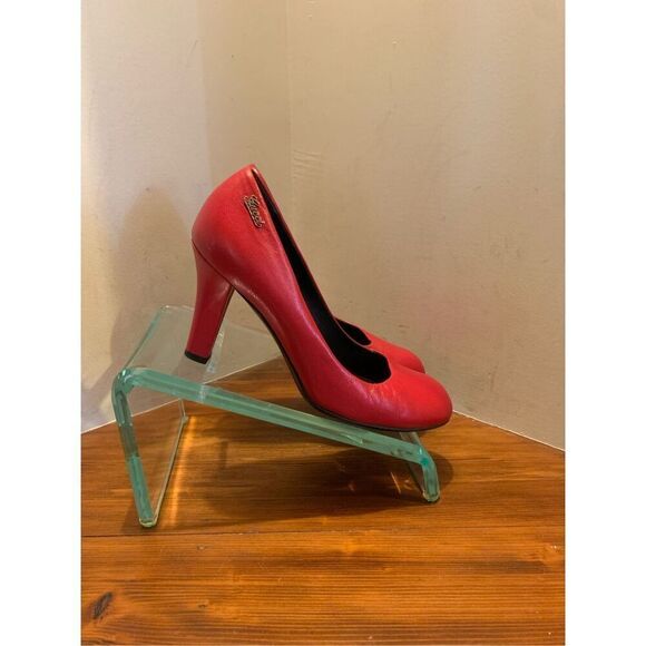 Gucci Womens Red Round Toe Stilettos Heel Platform Pump Shoes Size 40 - Picture 3 of 9